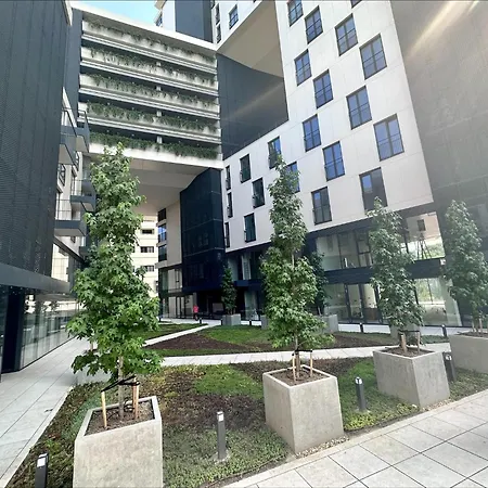Polina - 2bd Next To Sea Garden With Parking Apartamento