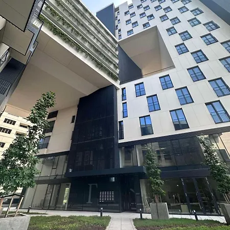Polina - 2bd Next To Sea Garden With Parking شقة *