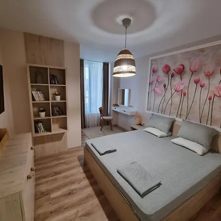Polina - 2bd Next To Sea Garden With Parking * וארנה
